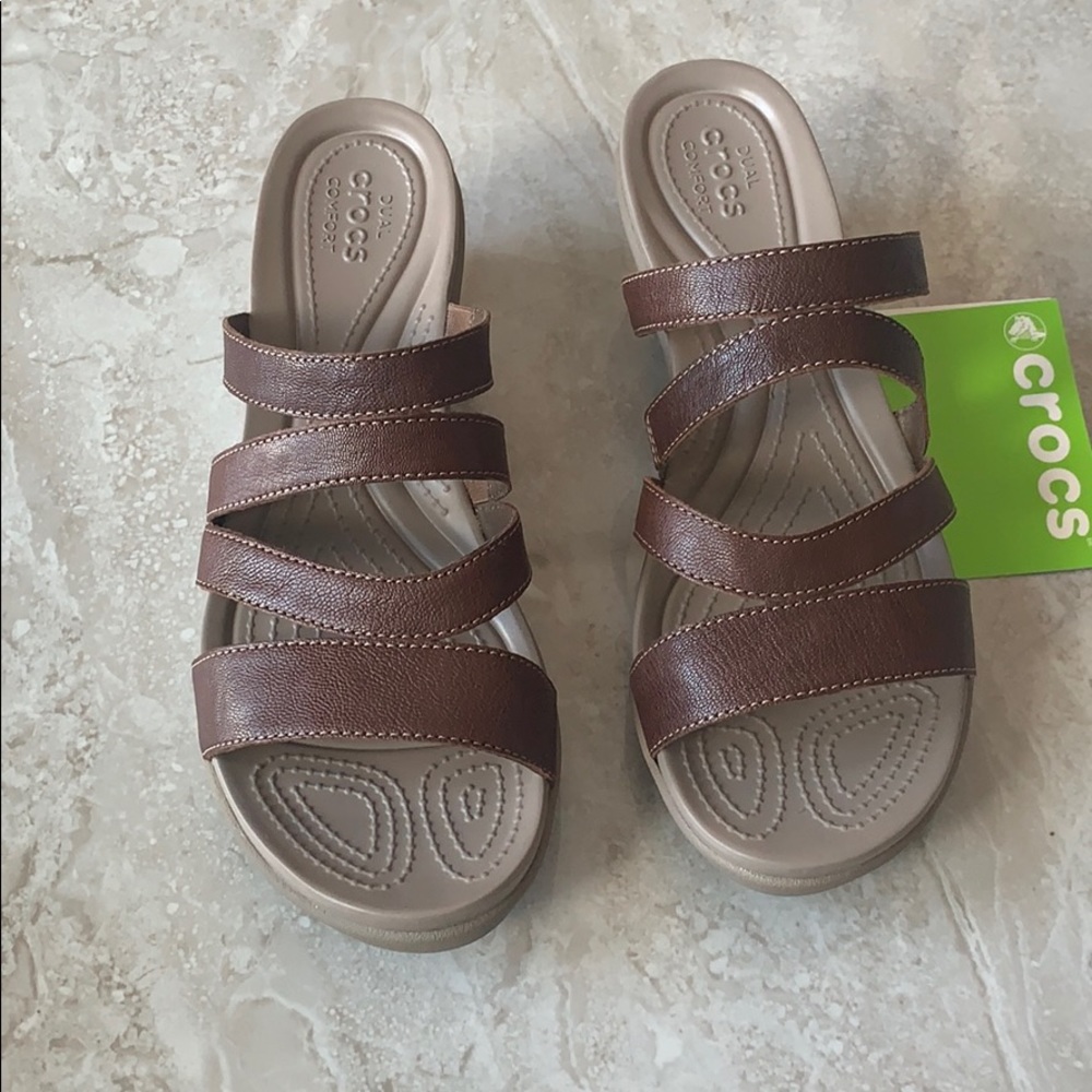 Crocs Leighann Mini Wedge Leather Brown Size 9
